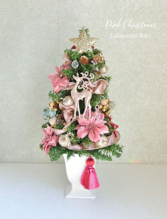 華やか☆ゴージャス☆エレガント　ピンクトナカイ　ピンクリボン　キラキラクリスマスツリー　　R&yCH29 1枚目の画像