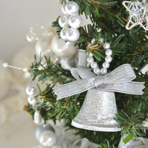 ホワイトリボン シルバーベル・クリスマスツリー Petit Tree