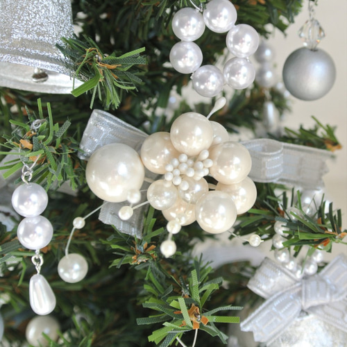 ホワイトリボン シルバーベル・クリスマスツリー Petit Tree