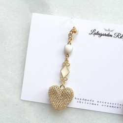 Gold heart earrings イヤリング ピアス 樹脂イヤリング  R&y138 4枚目の画像