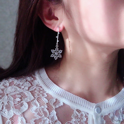 冬の煌めき Snow Silver Earrings  イヤリング　樹脂イヤリング　樹脂ノンホールピアス　R&y117 6枚目の画像