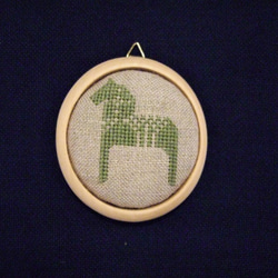クロスステッチ 刺繍 馬の壁飾り タペストリー・壁掛け s.leaf 通販