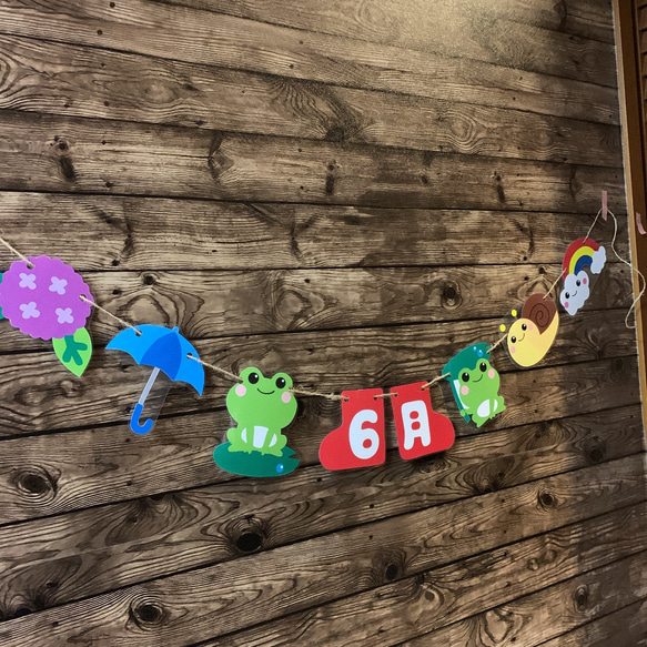 お部屋のアクセントに ハンドメイド月相ガーランド お部屋のアクセント