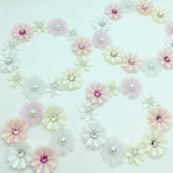 お花シール❁︎スワロフスキー❁︎40枚❁︎pink×white 3枚目の画像