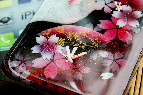 全機種の制作可能！【送料無料】匠の技！和柄スマホケース「着」