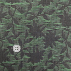 黒と緑の植物柄/クラッシュ加工/播州織広幅 4枚目の画像