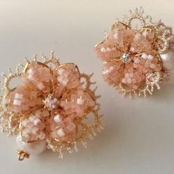 [定做]棉珍珠花花束/耳環S（珊瑚粉） 第2張的照片