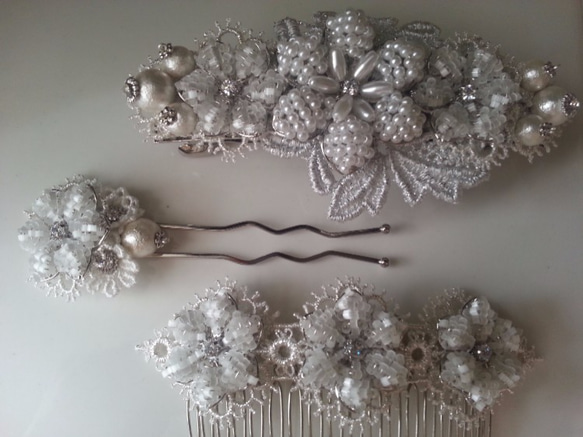 訂單生產]棉花珍珠花朵發飾（髮夾·銀） 第2張的照片