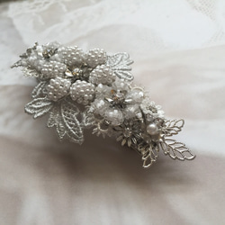 [受注制作]antique flower bijoux バレッタ(white&silver) 3枚目の画像