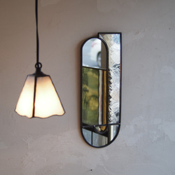 ガラスの壁掛け鏡／ウォールミラー／ステンドグラス／クリアホワイト