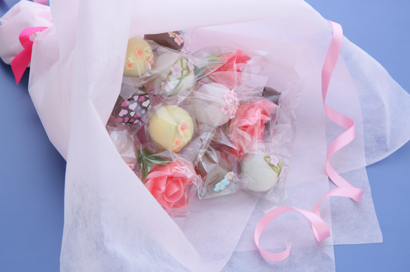 食べられる花束！お菓子ブーケ 1枚目の画像