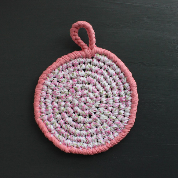 Crochet 鍋敷き /  pinkflower 5枚目の画像