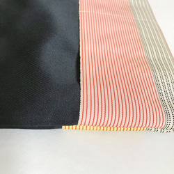 帯リメイク　古き良き時代のヴィンテージ　正絹　2種類の帯使用　クラッチバッグ　ポーチ　日常使いに 3枚目の画像