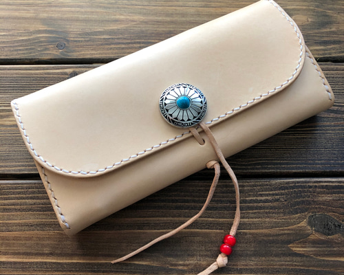 ヌメ革/手縫い コンチョ・チョーキング ロングウォレット02】 長