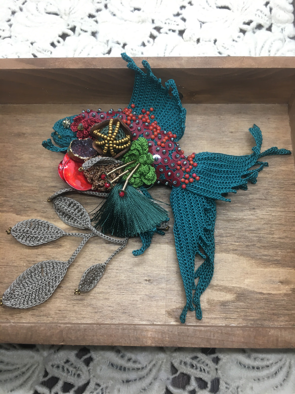 極楽魚　brooch 2枚目の画像