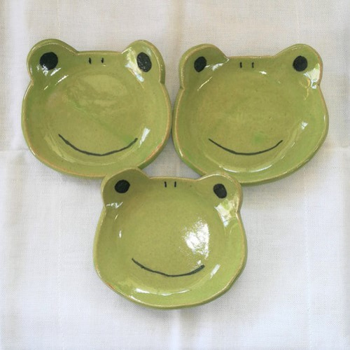 カエルの豆皿 薬味皿・豆皿 ピータンハウス 通販 7804056｜Creema