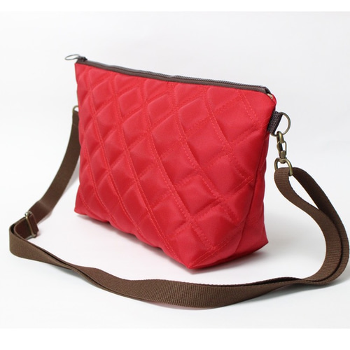 キルティング ショルダーバッグ・レッド ショルダーバッグ sacR 通販
