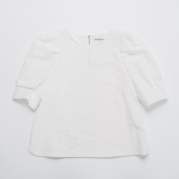 【隠したハート】ボリュームスリーブプルオーバーシャツ(ﾊｰﾄｼﾞｬｶｰﾄﾞ) 3枚目の画像