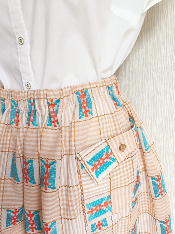 【小さいサイズ】播州織_刺繍の膝丈スカート 3枚目の画像