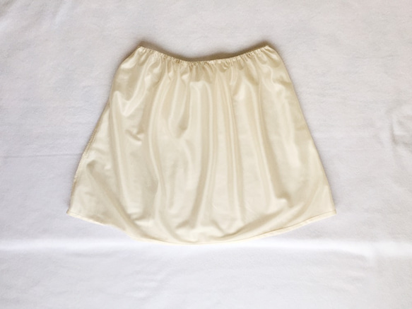 【小さいサイズ】播州織_刺繍の膝丈スカート 9枚目の画像