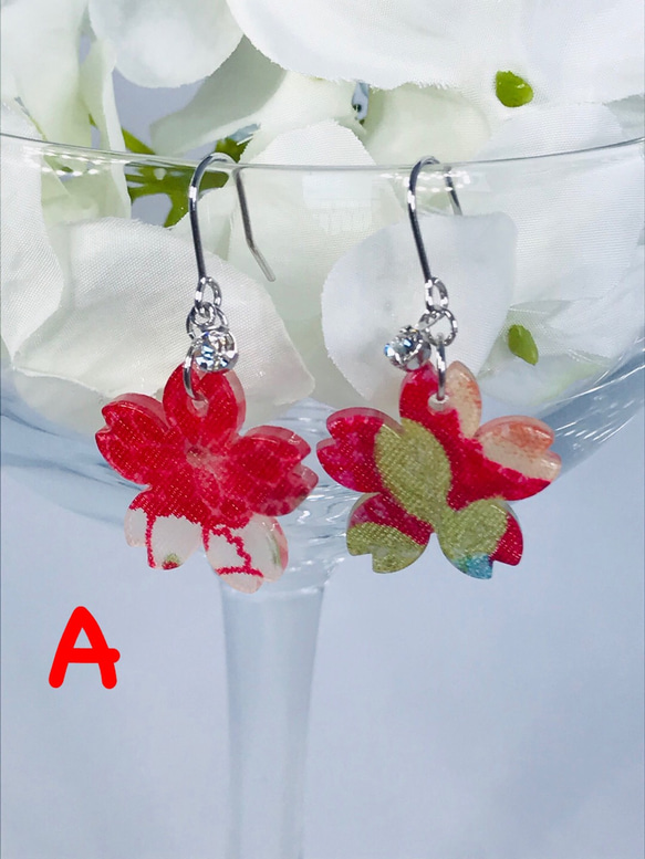 【赤 花柄】桜の和風ピアス/イヤリング　 4枚目の画像