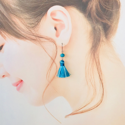 再販⑥ ターコイズブルーとタッセル シルバー イヤリング/ピアス☆夏 