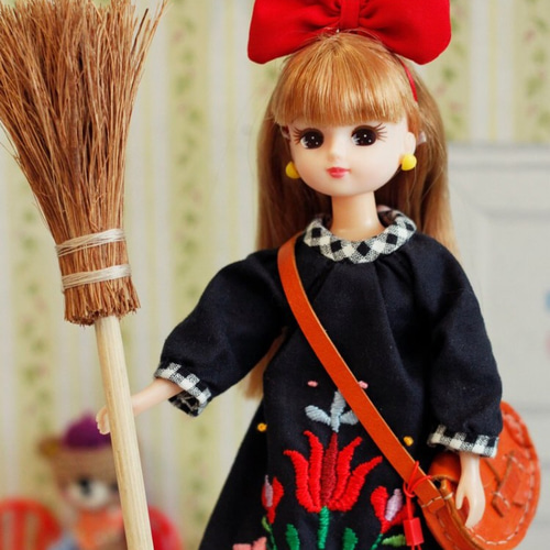 Lika dollリカちゃんサイズ手作り花刺繍魔女服 その他人形 miki3home