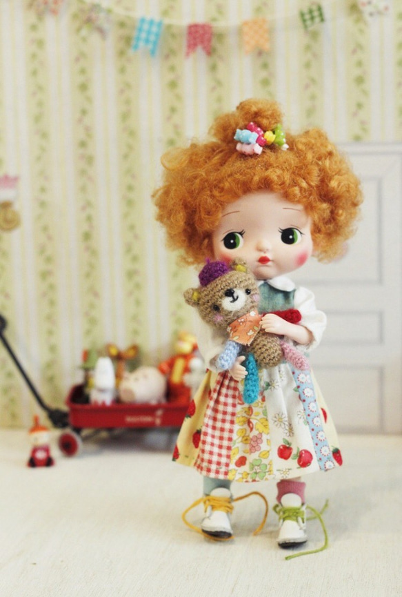 手工編織小熊抱偶娃娃，適合當ブライスblythe,holala的拍攝道具 第4張的照片