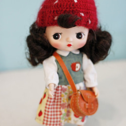 Holala尺寸手工編織草莓款娃帽 第1張的照片