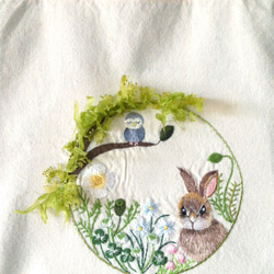 うさぎの花園＊刺繍トートバッグ 2枚目の画像