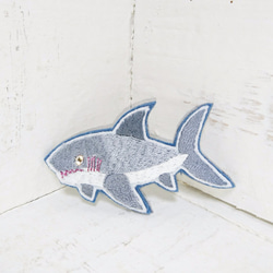 サメ*刺繍ブローチ 1枚目の画像