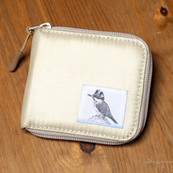 ヤマセミのラウンドファスナー二つ折り財布 (お好きな野鳥が選べます) 1枚目の画像