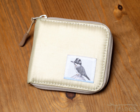 ヤマセミのラウンドファスナー二つ折り財布 (お好きな野鳥が選べます) 1枚目の画像