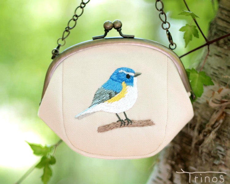 ルリビタキのミニバッグ　(八ヶ岳の小鳥たち)