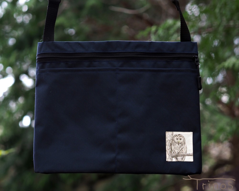 フクロウのサコッシュ L size (防水・お好きな野鳥が選べます！)