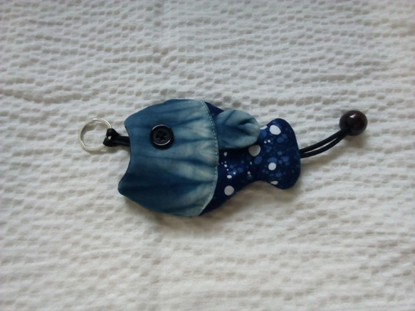 絢海藍熱帶魚鑰匙包 第2張的照片