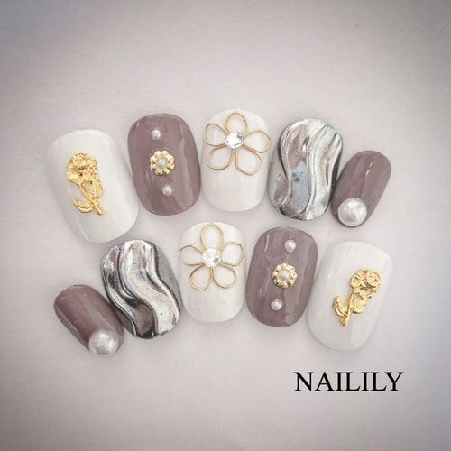 design33】韓国 ホワイトムーンネイルチップ ネイルチップ（つけ爪  