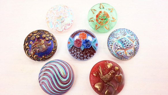 ◇チェコ ガラスボタン 7個セット （A) ◇ ボタン mandtaniko