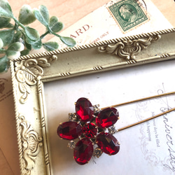 ■チェコガラスのストールピン■赤い花 1枚目の画像