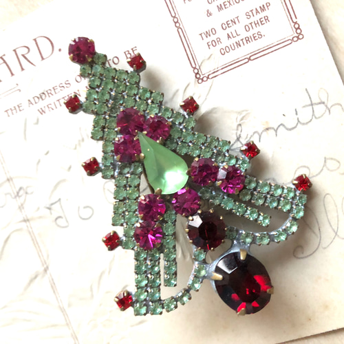 チェコガラス　クリスマスツリーブローチ チェコガラスのクリスマスツリーブローチ ブローチ mandtaniko 通販