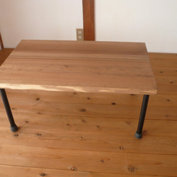天然木とアイアンのシンプルなローテーブル　リビングテーブル 2枚目の画像