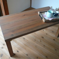 天然木のシンプルな折り畳みローテーブル　リビングテーブル　折り畳みテーブル 3枚目の画像