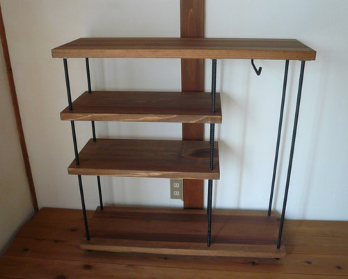 天然木とアイアンの4段ラック 【アジャスター付き】 棚