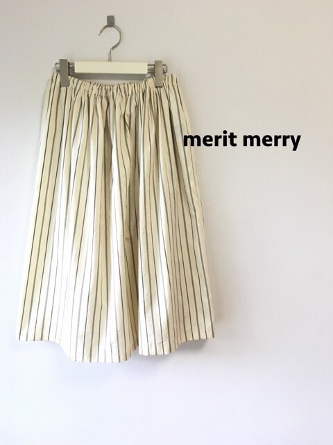 ストライプスカート ホワイト