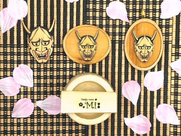 竹製帯留・髪ゴム・ブローチ・ペンダント 般若のお面 帯留め みやこ