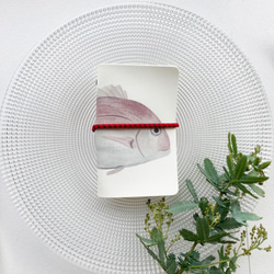 めで鯛柄牛革 ゴム色選べる20枚収納カードケース ピンク　白　ホワイト　レザー　本革 1枚目の画像