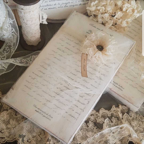 アンティーク風　洋書　コサージュ　チュールレース　フレンチ　シャビー　レトロ アンティーク風洋書コサージュチュールレースフレンチシャビーレトロ