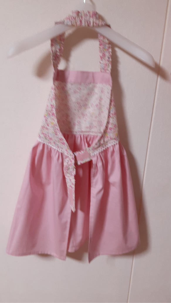 子供エプロン、三角巾　　　　花柄　　　　　　　　　女の子　(１１０ー１２０） 2枚目の画像