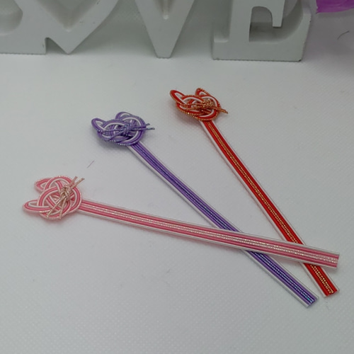 水引しおり猫ちゃん(=^ェ^=)(ピンク、赤、桔梗) しおり・ブックマーク