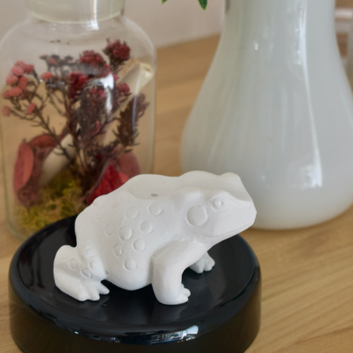 高岡銅器】和雲／ぶどうにカエル・蛙のお香立て 香炉 香立て｜